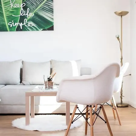 Sous Les Rochers * Grižane