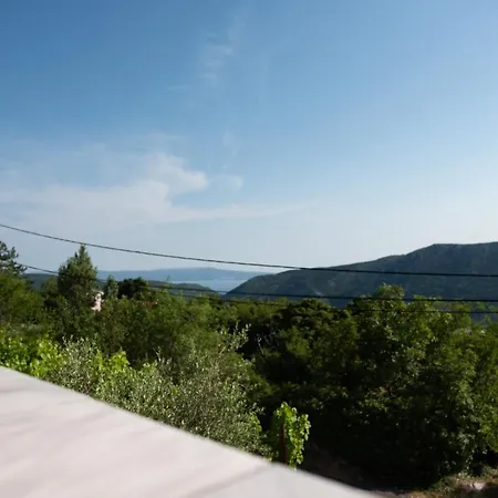 Sous Les Rochers Grižane