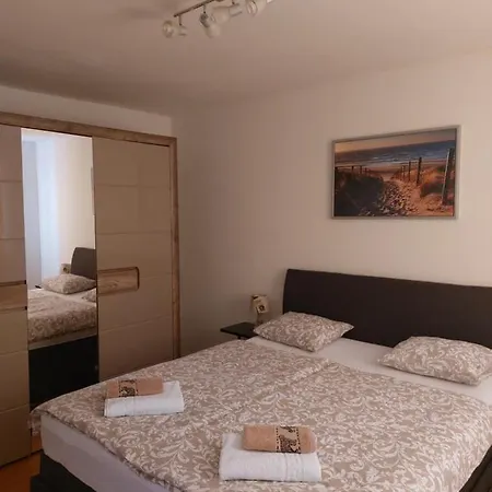 Apartment Sous Les Rochers Grižane